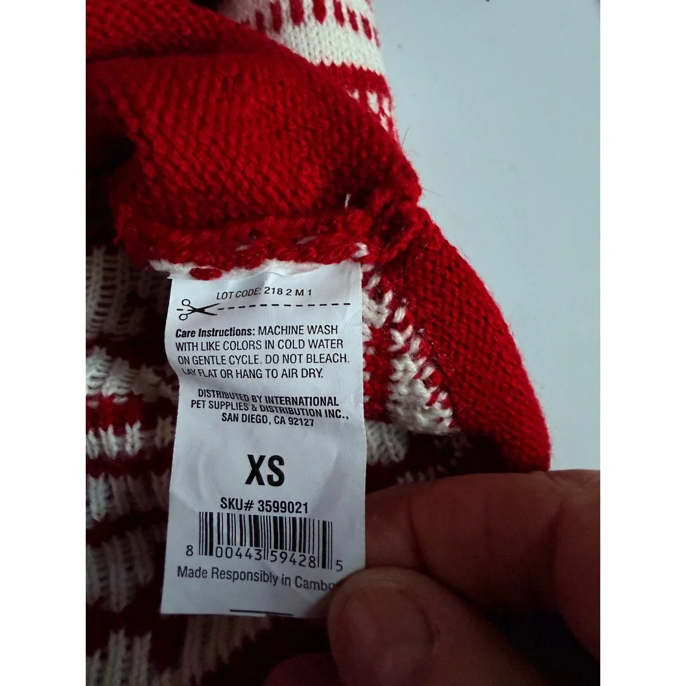 More & Merrier Fair Isle Pet Hoodie XS Red New Holiday Reindeer Dog Sweater